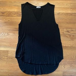 LNA Black Tank with V Cut Out